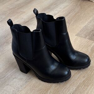 Soda Black Heeled Ankle Boots